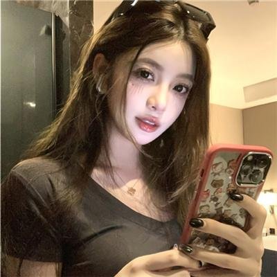 铁娘子：坚固柔情